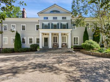 7 Calhoun Drive