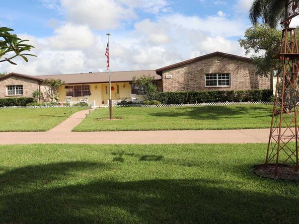 18901 SW 63rd St, Southwest Ranches FL 33332