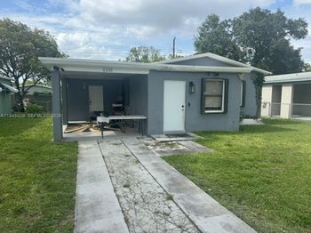 2231 NW 9th Court