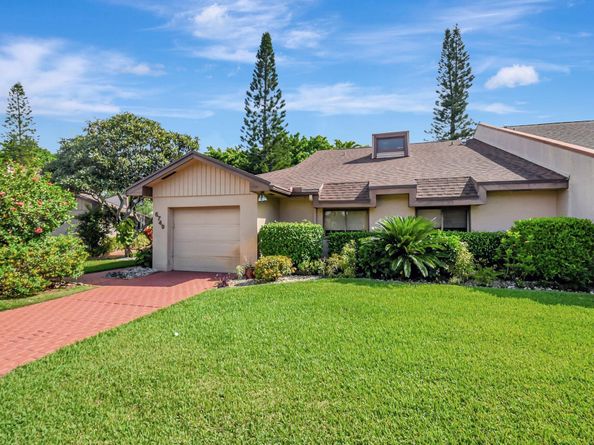 6749 Versailles Court, Lake Worth FL 33467