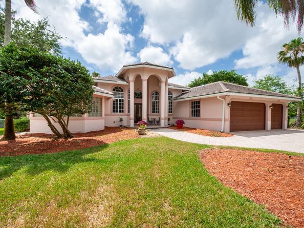 11430 NW 18th St, Plantation FL 33323