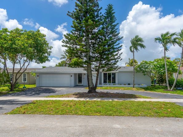 11640 NW 30th Place, Sunrise FL 33323