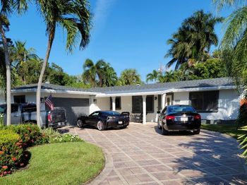 1745 NE 36th Street