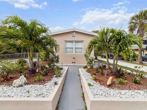 501 S E St, Lake Worth Beach FL 33460