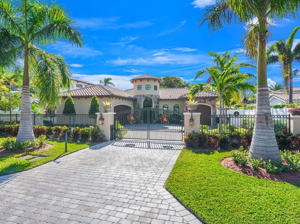 2500 NE 14th St, Fort Lauderdale FL 33304