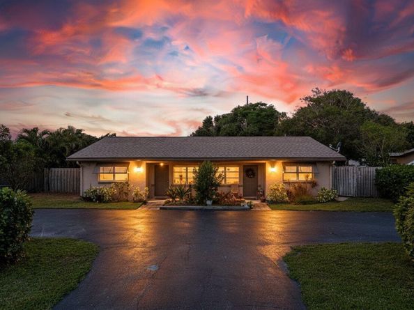 2631 NE 2nd Avenue, Boca Raton FL 33431