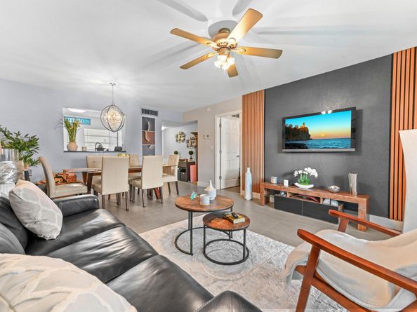 3990 NW 42nd Avenue 108, Lauderdale Lakes FL 33319