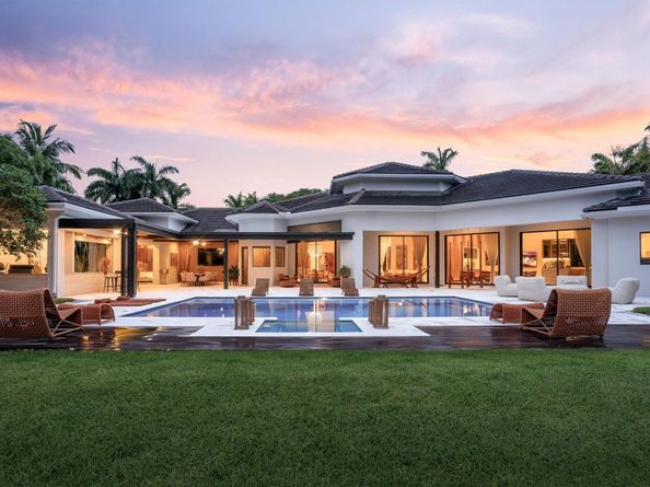 3340 Paddock Rd, Weston FL 33331