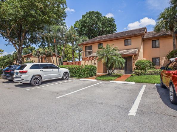 5308 Fountains Drive S, Lake Worth FL 33467