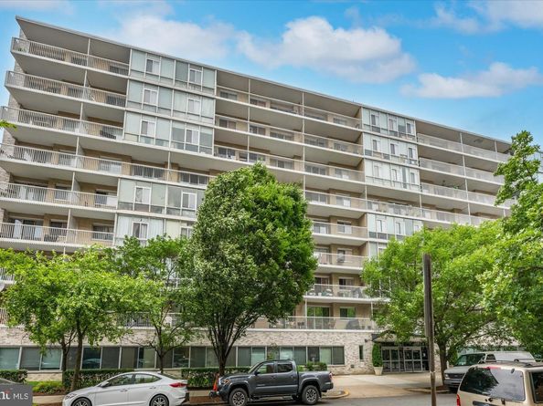730 24TH Street NW 420/421, Washington DC 20037