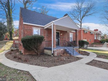 3139 M Street SE