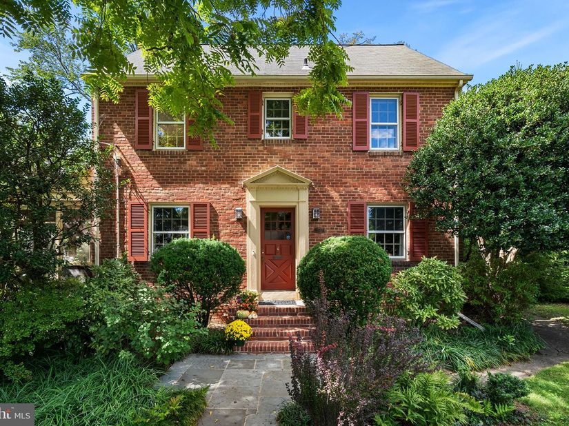 1522 N Buchanan Street, Arlington VA 22205