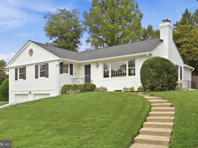 6117 Overlea Road, Bethesda MD 20816