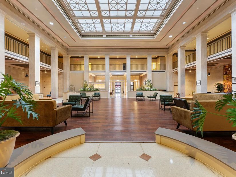 1601 Spring Garden Street M108, Philadelphia PA 19130