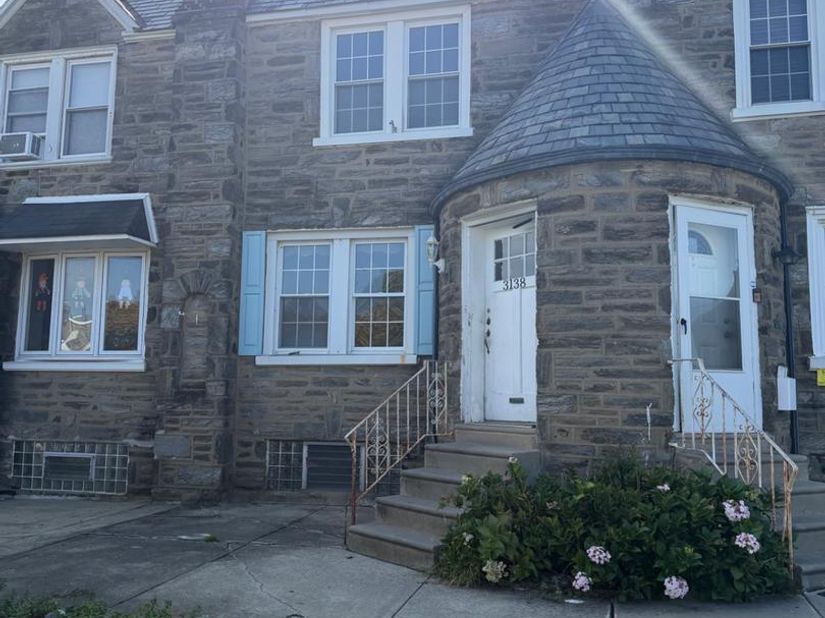 3138 Longshore Avenue, Philadelphia PA 19149