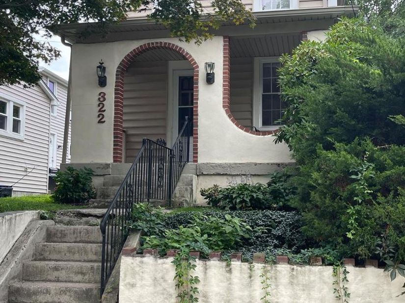 322 Woodland Avenue, Ambler PA 19002