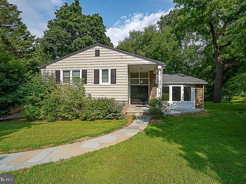 117 Mary Waters Ford Road, Bala Cynwyd PA 19004