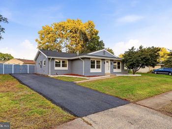 314 W Valery Court
