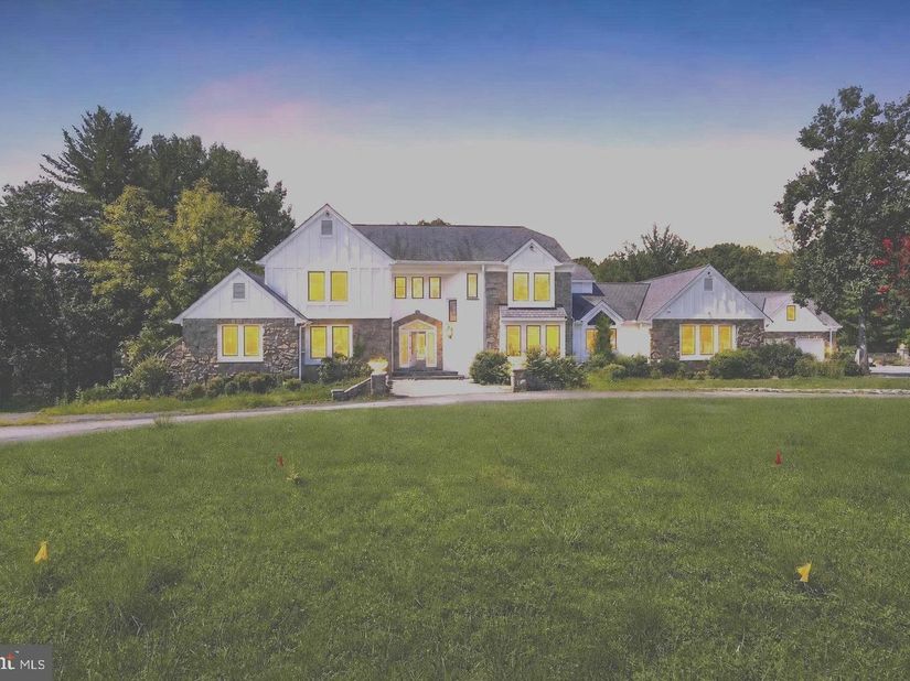 10240 Democracy Blvd, Potomac MD 20854