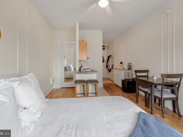 1324 Locust Street 1523, Philadelphia PA 19107
