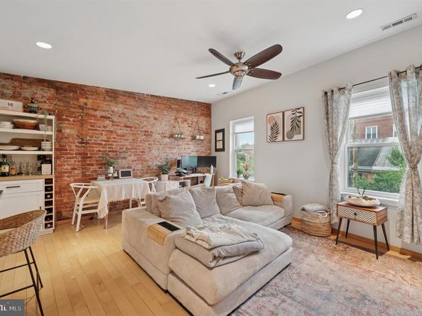 211 Christian Street C, Philadelphia PA 19147