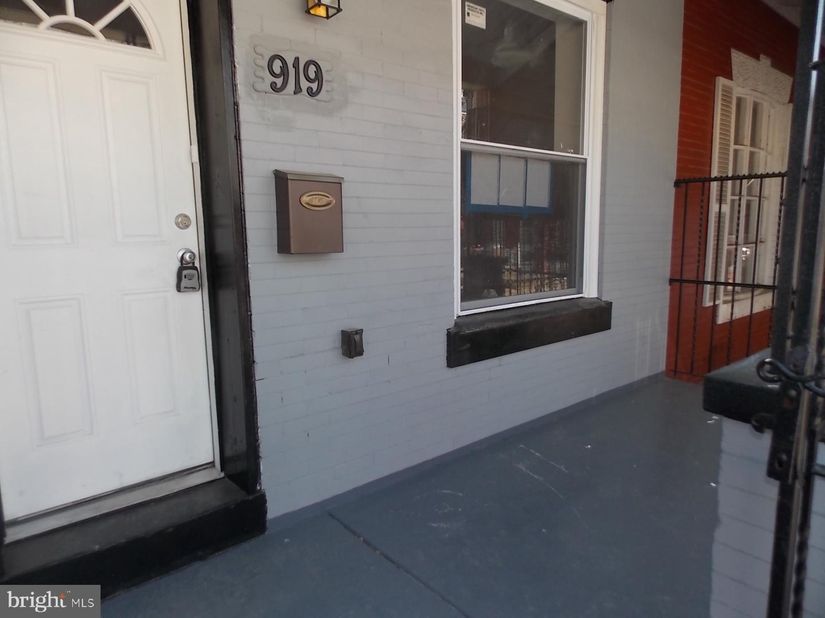 919 N St Bernard Street, Philadelphia PA 19131