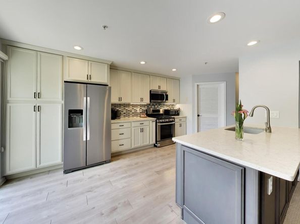 11830 Breton Court 23B, Reston VA 20191