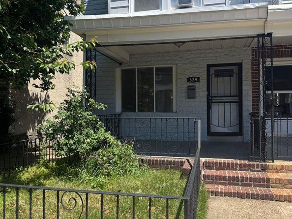 629 Fanshawe Street, Philadelphia PA 19111