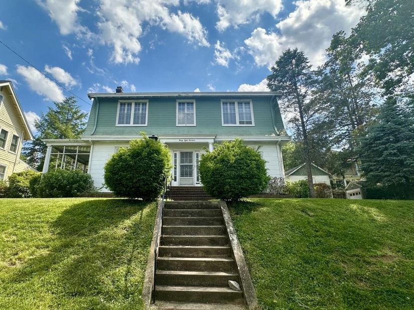 3814 Kanawha Street NW, Washington DC 20015