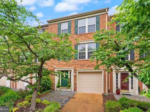917 Rolfe Place, Alexandria VA 22314