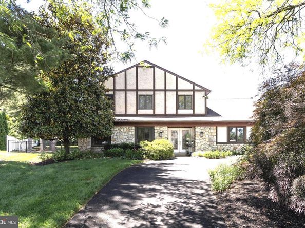36 Summer Place, Huntingdon Valley PA 19006