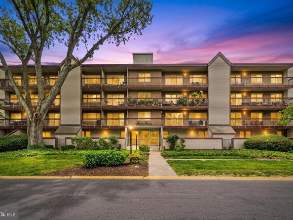 7400 Lakeview Drive N404, Bethesda MD 20817