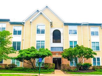 12903 Alton Square