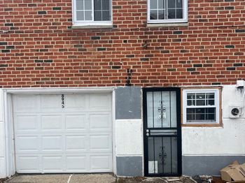 8945 E Roosevelt Boulevard