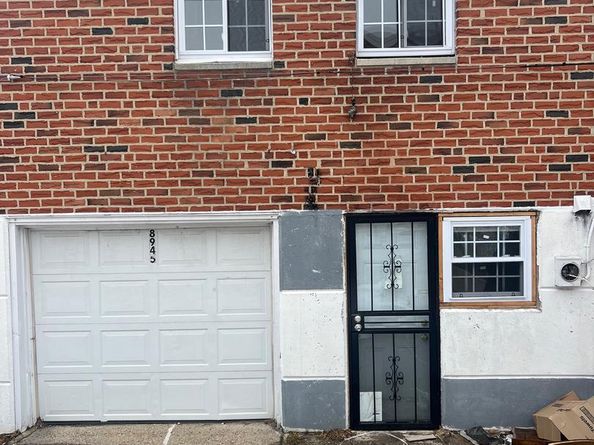 8945 E Roosevelt Boulevard, Philadelphia PA 19152