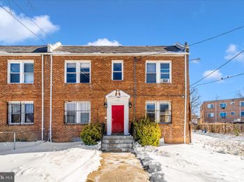 324 34TH Street SE