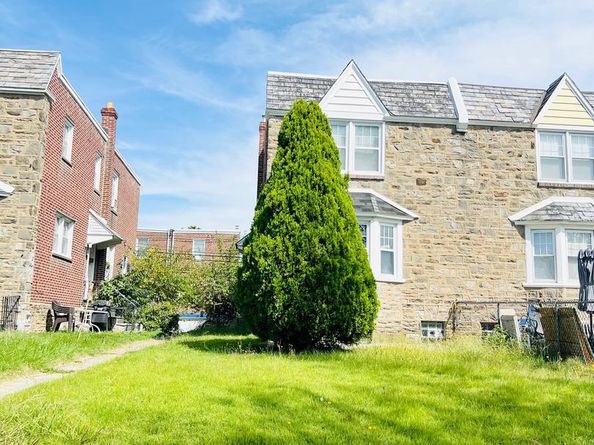 1113 Gilham Street, Philadelphia PA 19111