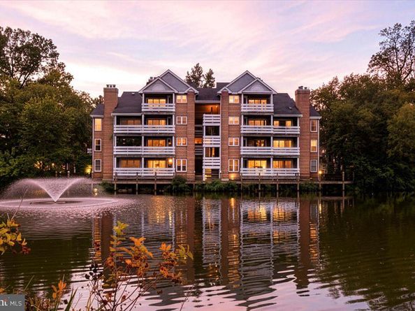 3150 Covewood Court L, Falls Church VA 22042