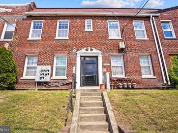 435 Kennedy Street NW