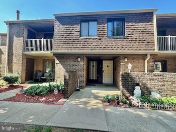 3204 Delaire Landing Road