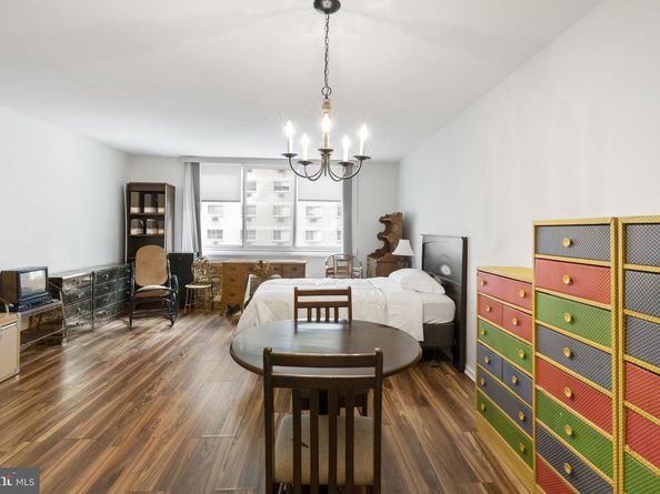 1901 John F Kennedy Boulevard 810, Philadelphia PA 19103
