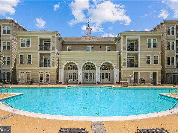 2055 26TH Street S 5302, Arlington VA 22206