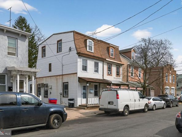 523 Swain Street, Bristol PA 19007