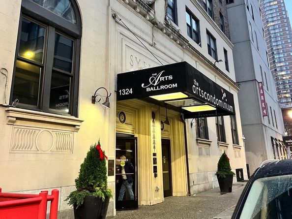 1324 Locust Street 1108, Philadelphia PA 19107