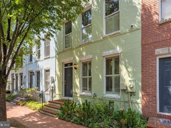 1011 3rd Place SE, Washington DC 20003