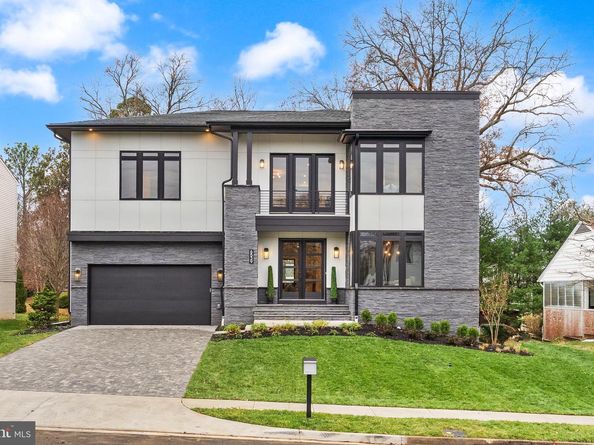 6539 Fairlawn Drive, Mclean VA 22101