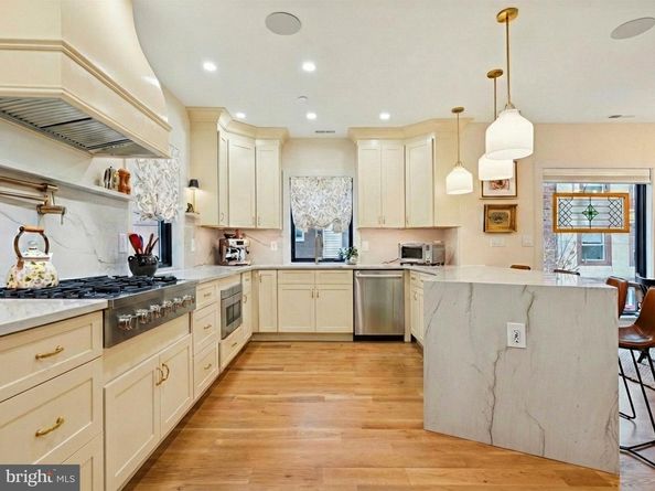 706 Latona Street A, Philadelphia PA 19147