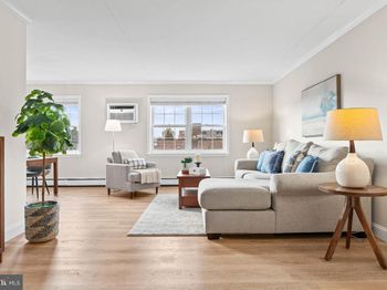 222 E Montgomery Avenue