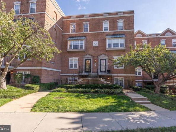 3806 Porter Street NW 101, Washington DC 20016