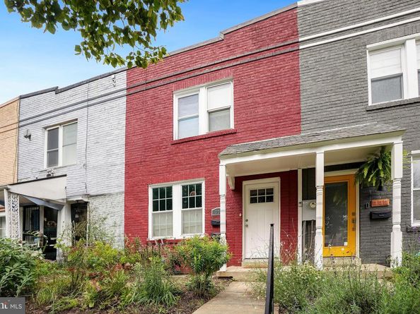 330 20TH Street NE, Washington DC 20002